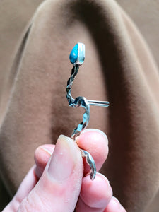 Snake hat pin